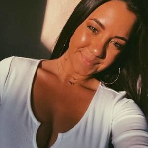 Meet your Posher, Sophia